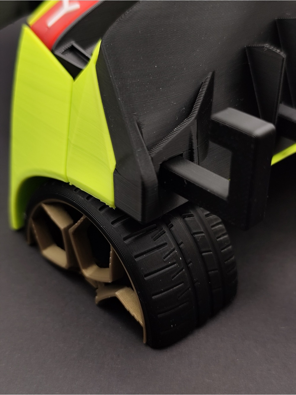 Lamborghini Rear Wall Key Holder - Picture 5 of 9